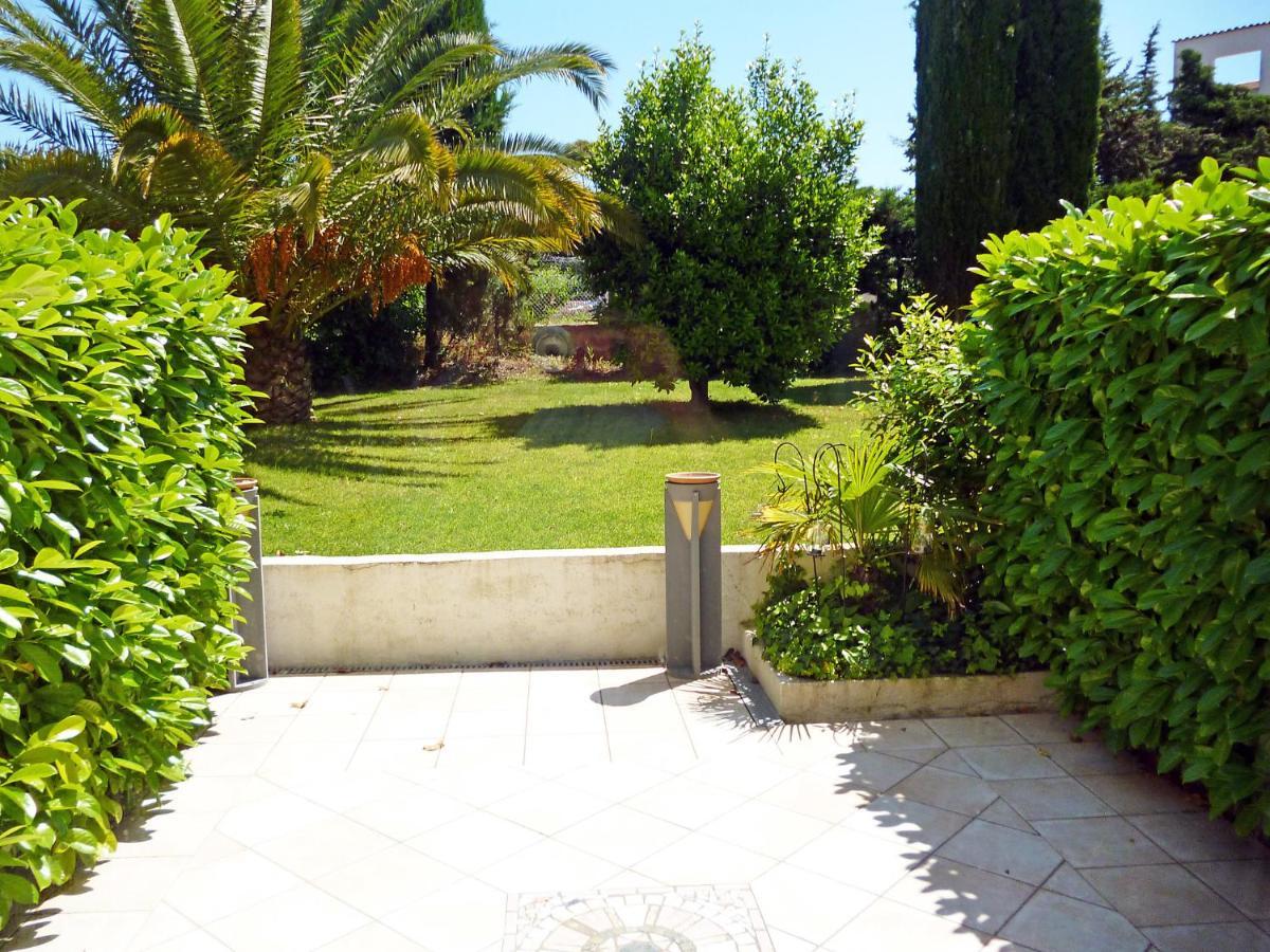 Apartment Les Patios-7 By Interhome Saint-Tropez Esterno foto