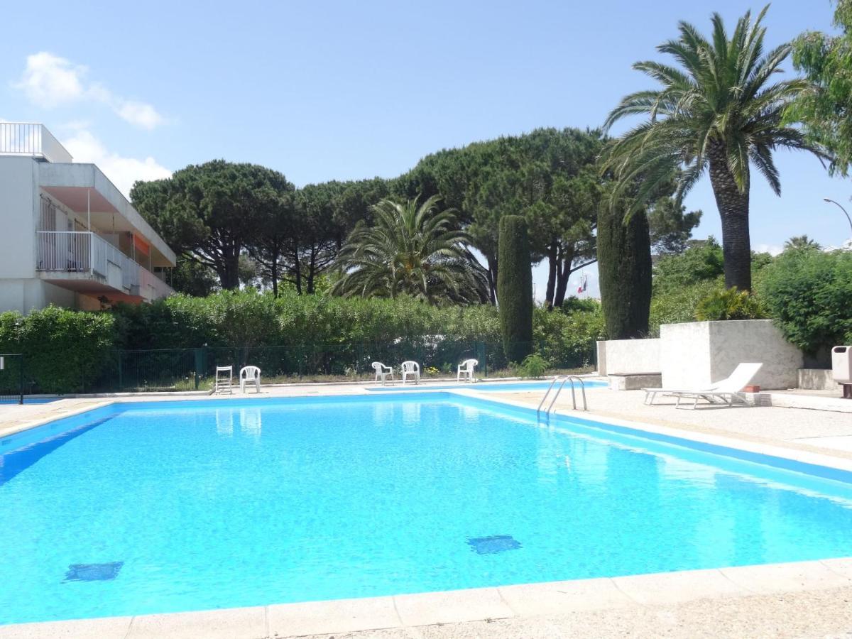 Apartment Les Patios-7 By Interhome Saint-Tropez Esterno foto